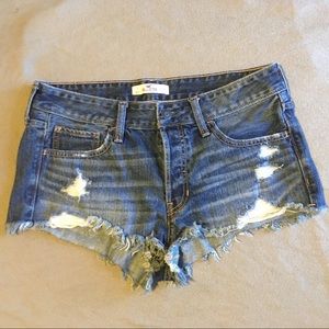 Hollister distressed short shorts size 7